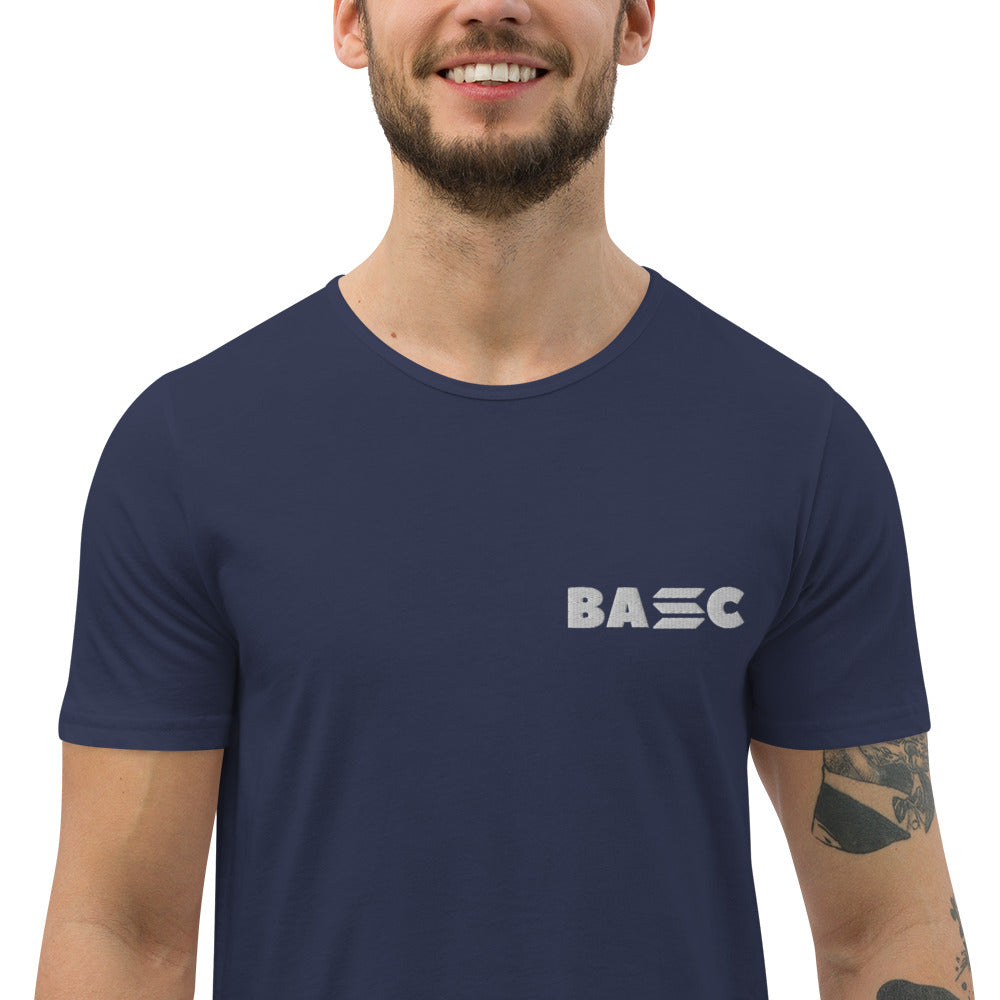 Camiseta BASC con dobladillo redondeado