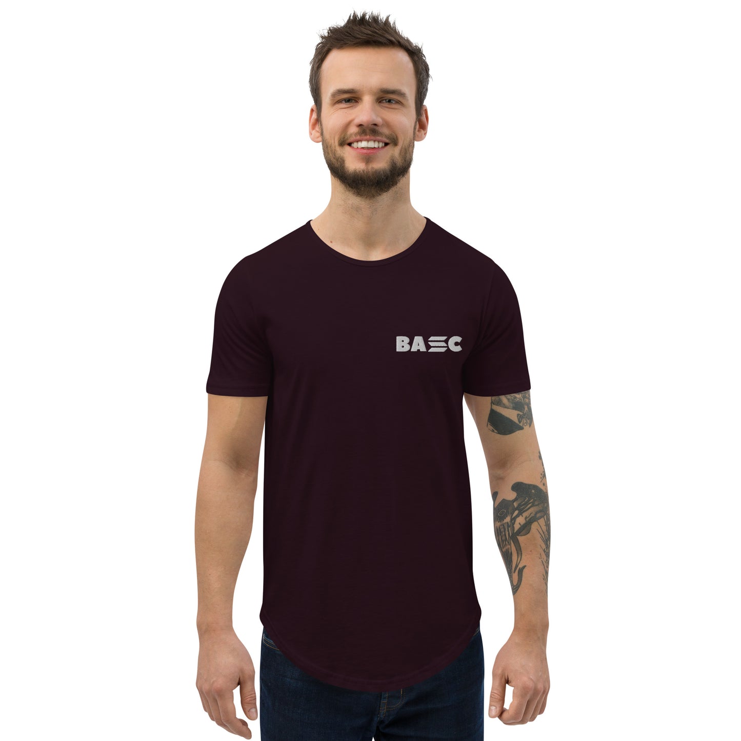 Camiseta BASC con dobladillo redondeado